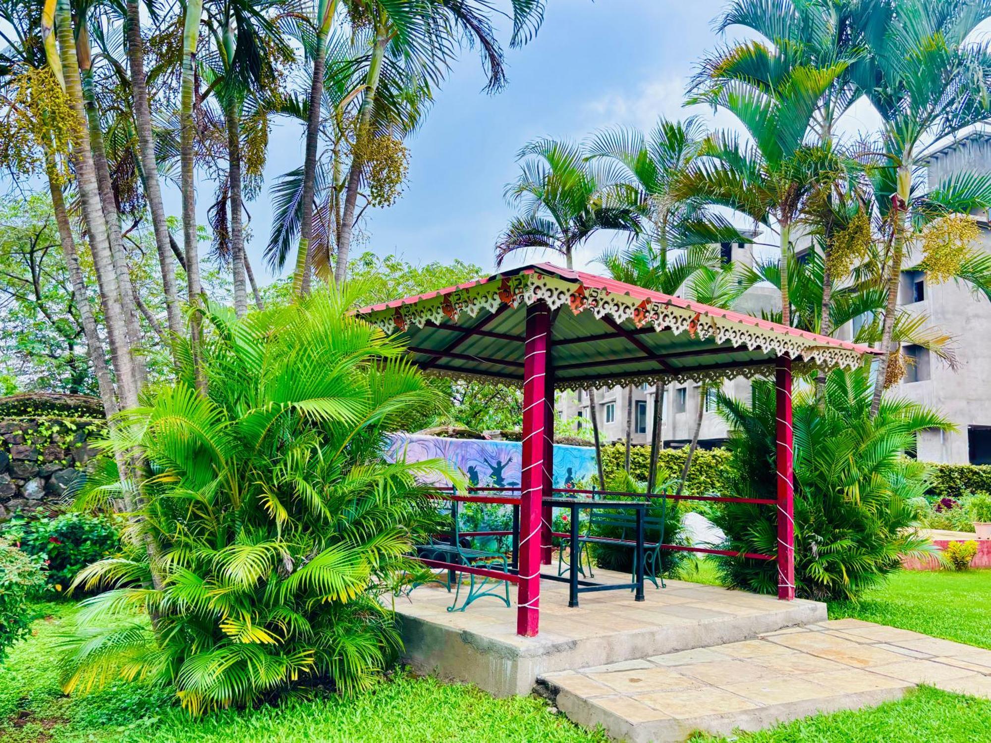 לונבלה Bailey'S Castle Villa מראה חיצוני תמונה