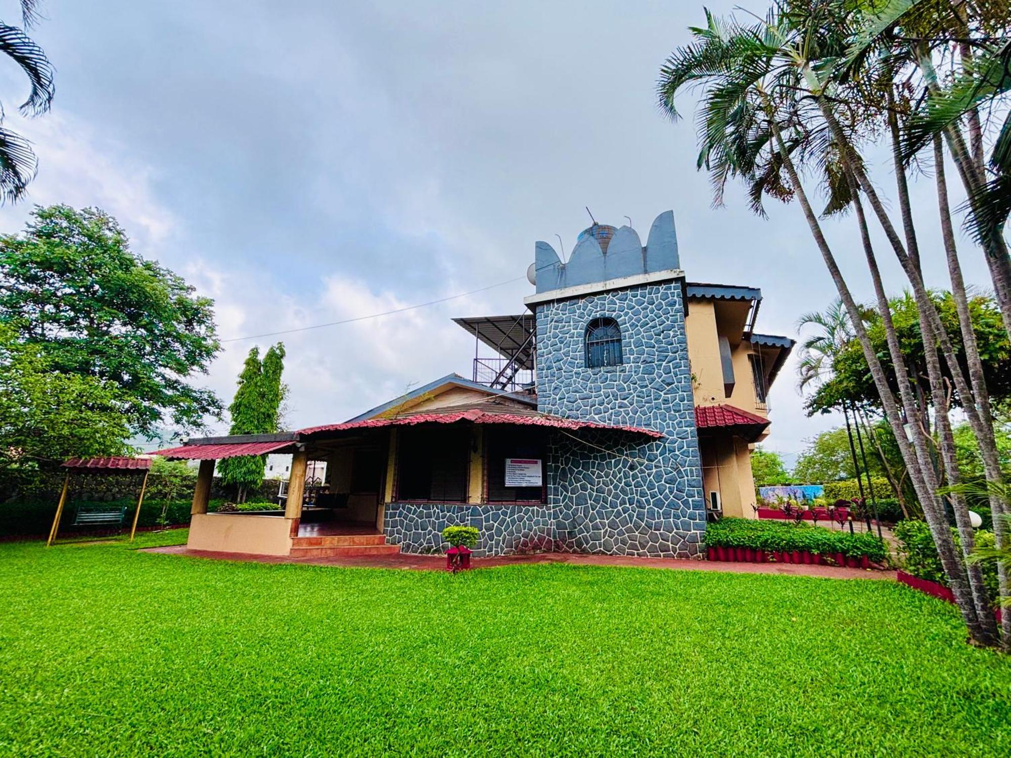 לונבלה Bailey'S Castle Villa מראה חיצוני תמונה